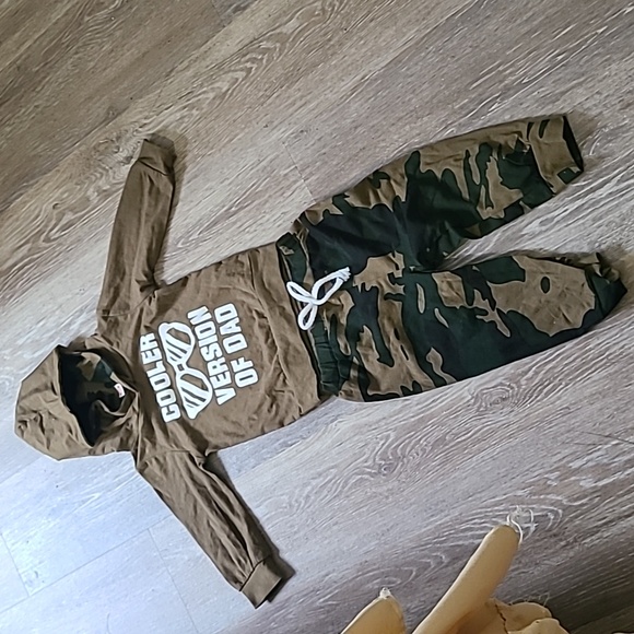 --'90 Other - BABIES PULLOVER HOODIE SWEATER PLUS PANTS